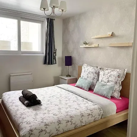 3 Apts - 9 Bedrooms - 16 Pers - Metro 7 - Ac * Villejuif